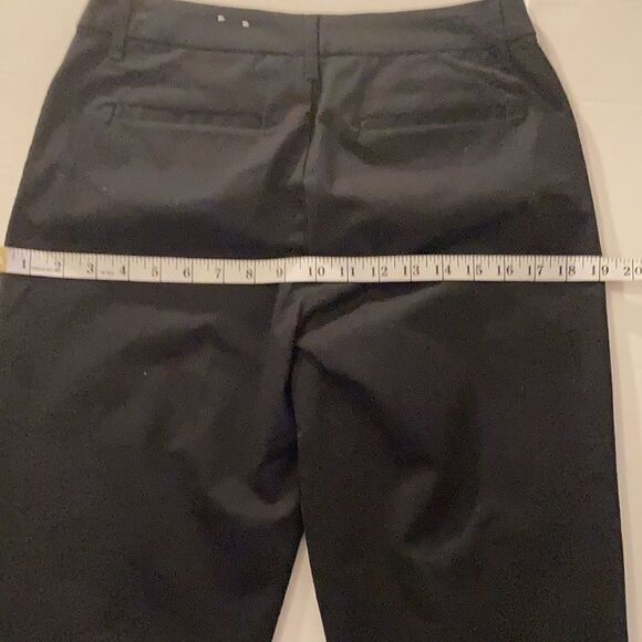 CROFT & BARROW Women’s Classic Fit Capri, blk 4 - Picture 5 of 10